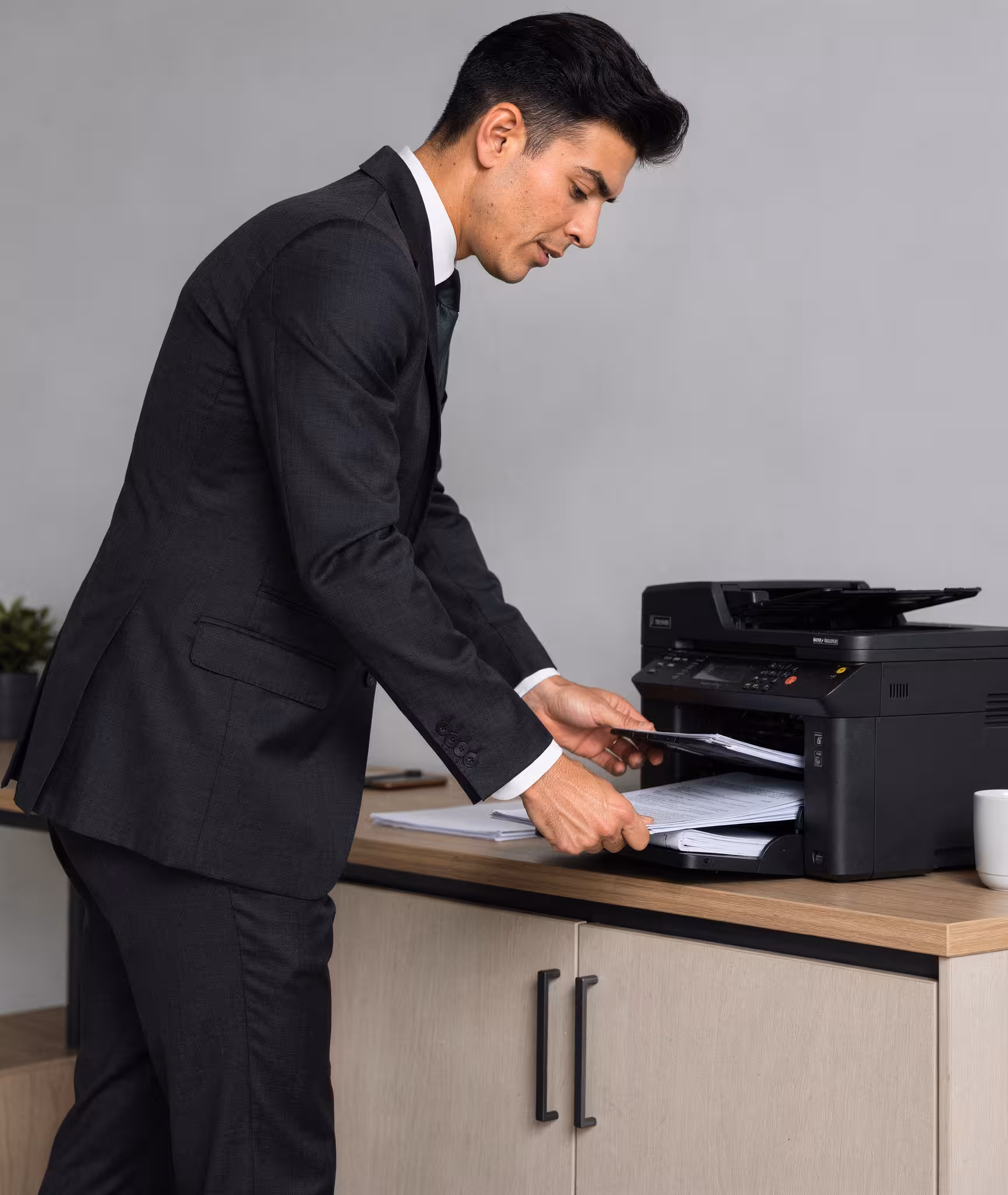 GIBS Charcoal Lounge Suit_Office_02