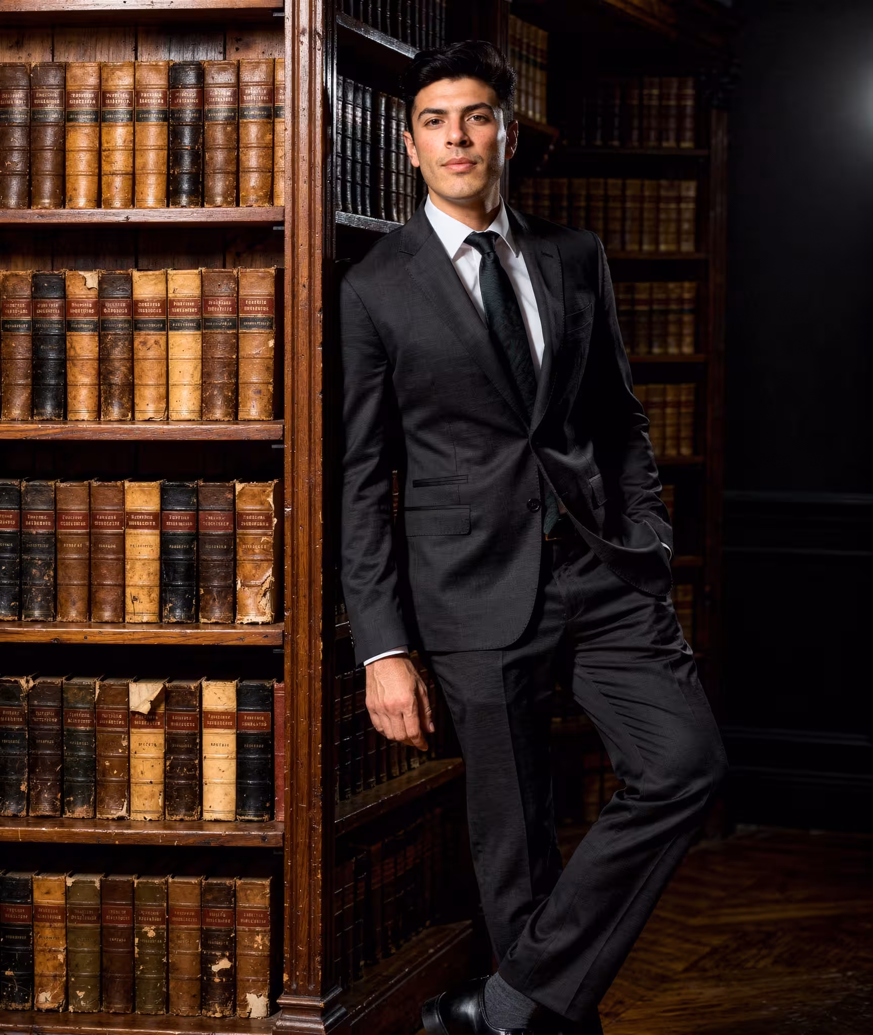 GIBS Charcoal Lounge Suit_Office_04