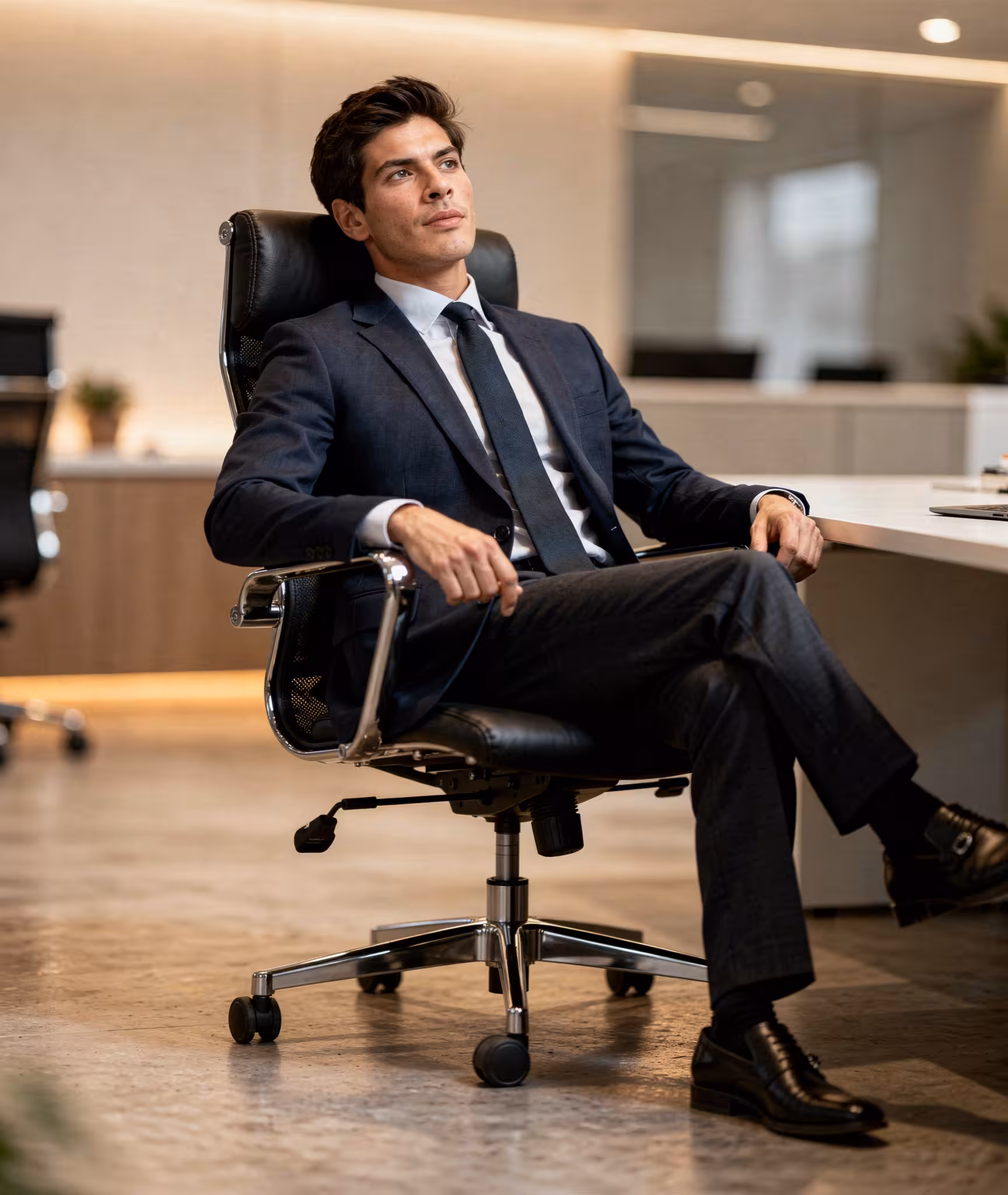 SR SSC2 Navy Windowpane Lounge Suit_office_SideView