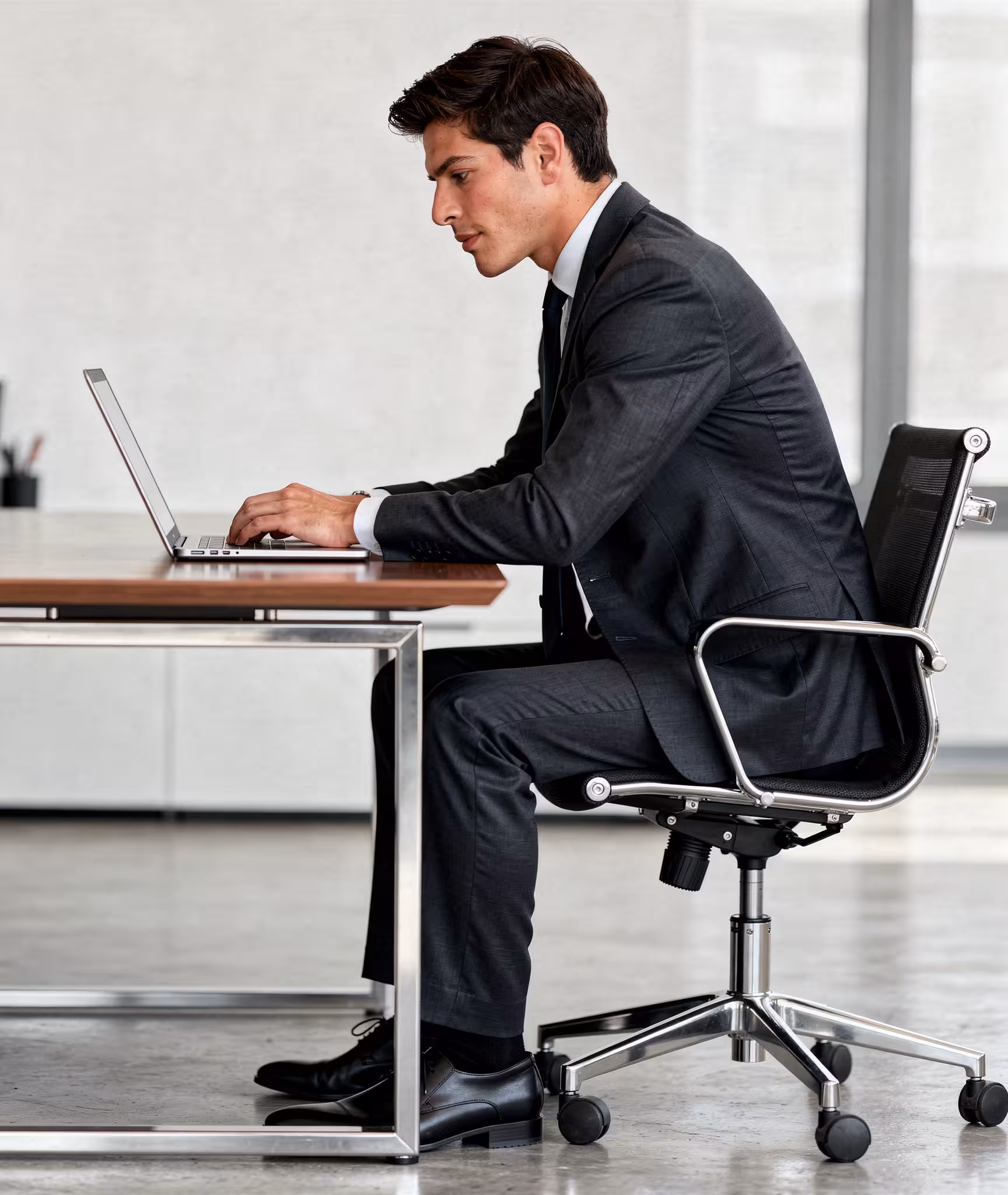 SR SSC2 Navy Windowpane Lounge Suit_office_SideView_01
