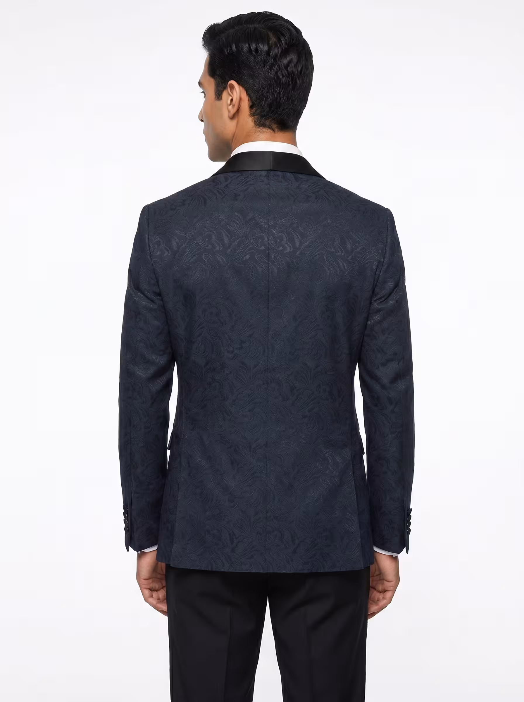 CREATE_BACK_SIDE_VIEW_PHOTO,_2026